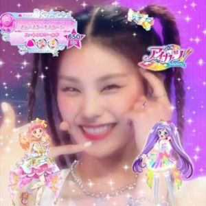 Meet your Posher, Elena